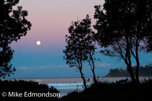 Moonlitt Narrawalee Beach